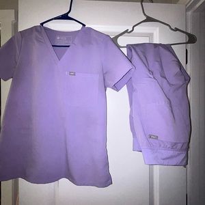 LAVENDER DEW SCRUB SET